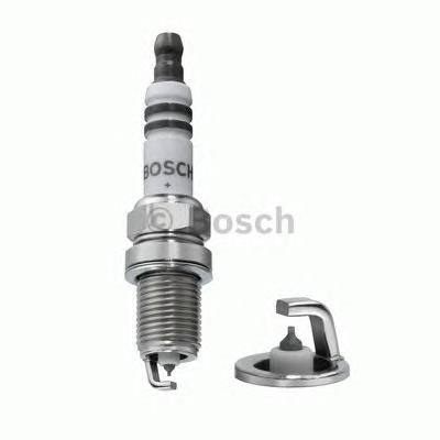 Свеча зажигания MERCEDES W202/W203/S203/CL203/C208 0 242 230 500 Bosch