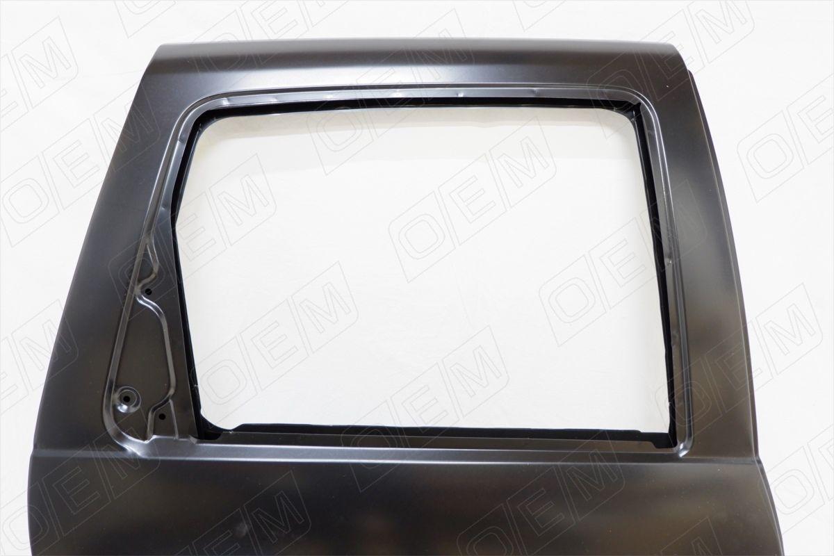 Дверь задняя правая Renault Duster 1 2011-2020 OEM0020DZR O.E.M.