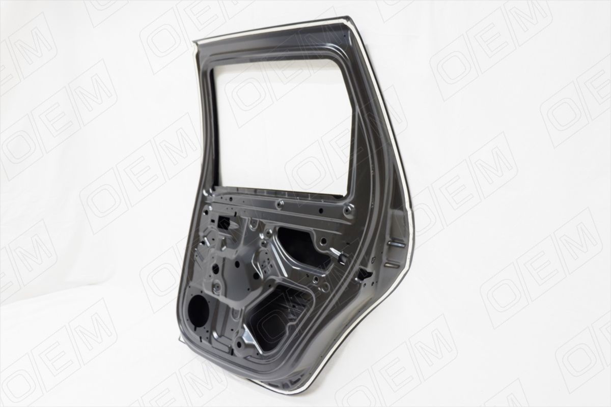 Дверь задняя правая Renault Duster 1 2011-2020 OEM0020DZR O.E.M.