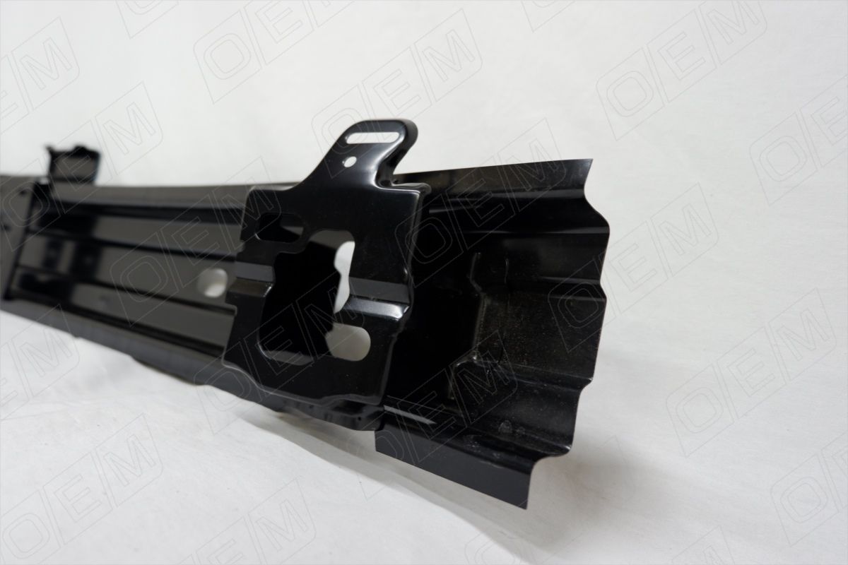 Усилитель бампера передний Kia Rio 2 JB 2005-2011 oem0068ubp O.E.M.