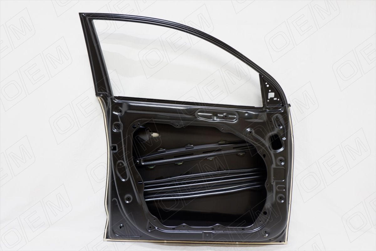 Дверь передняя левая Hyundai Tucson 3 2015-2021 OEM0120DPL O.E.M.