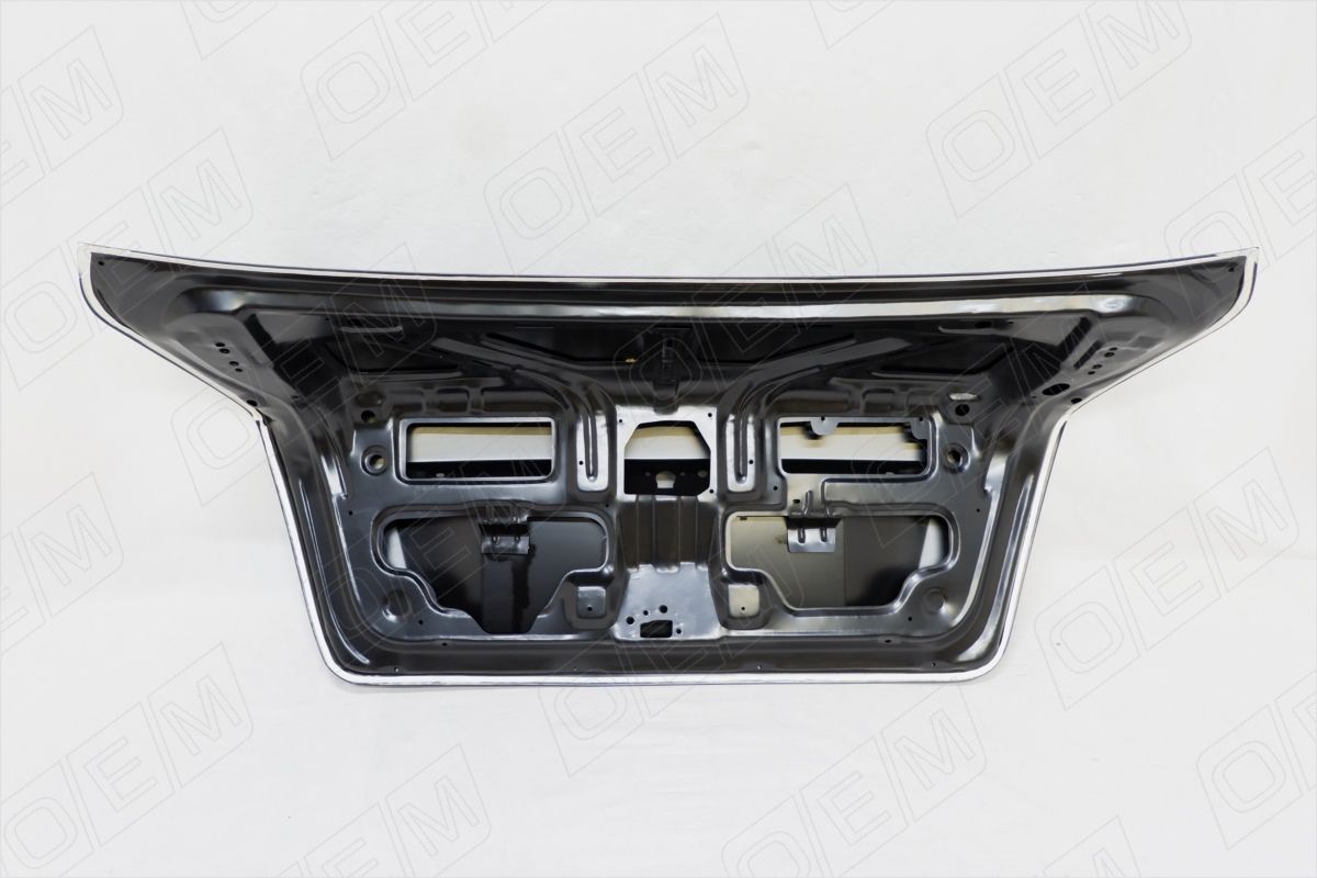 Крышка багажника Chevrolet Lacetti sedan 2004-2013 oem0130bag O.E.M.