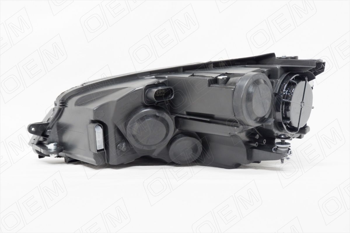 Фара правая Volkswagen Golf 7 (2013-2020) галоген oem0244fr O.E.M.