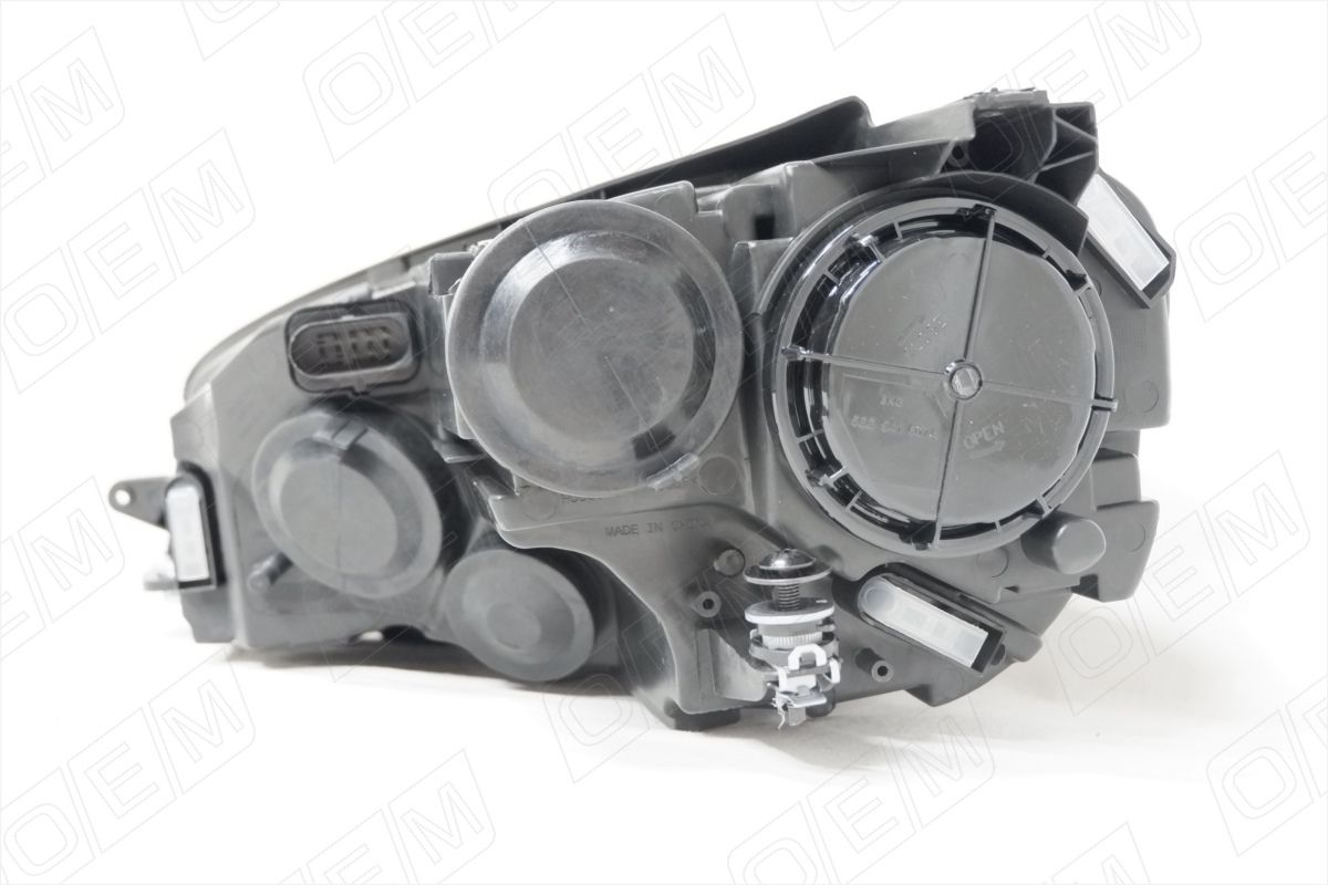 Фара правая Volkswagen Golf 7 (2013-2020) галоген oem0244fr O.E.M.