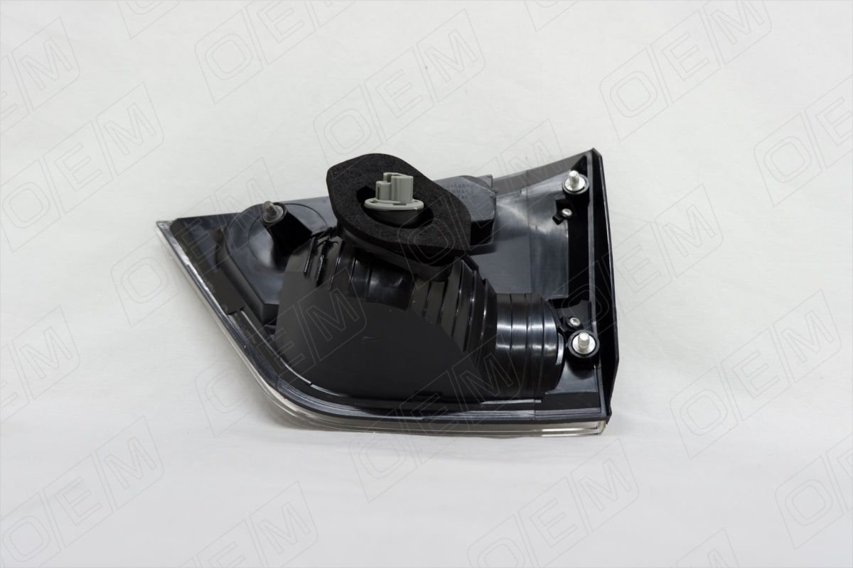 Фонарь левый внутренний Mitsubishi Outlander 2 XL (2007-2012) oem0316fonl O.E.M.