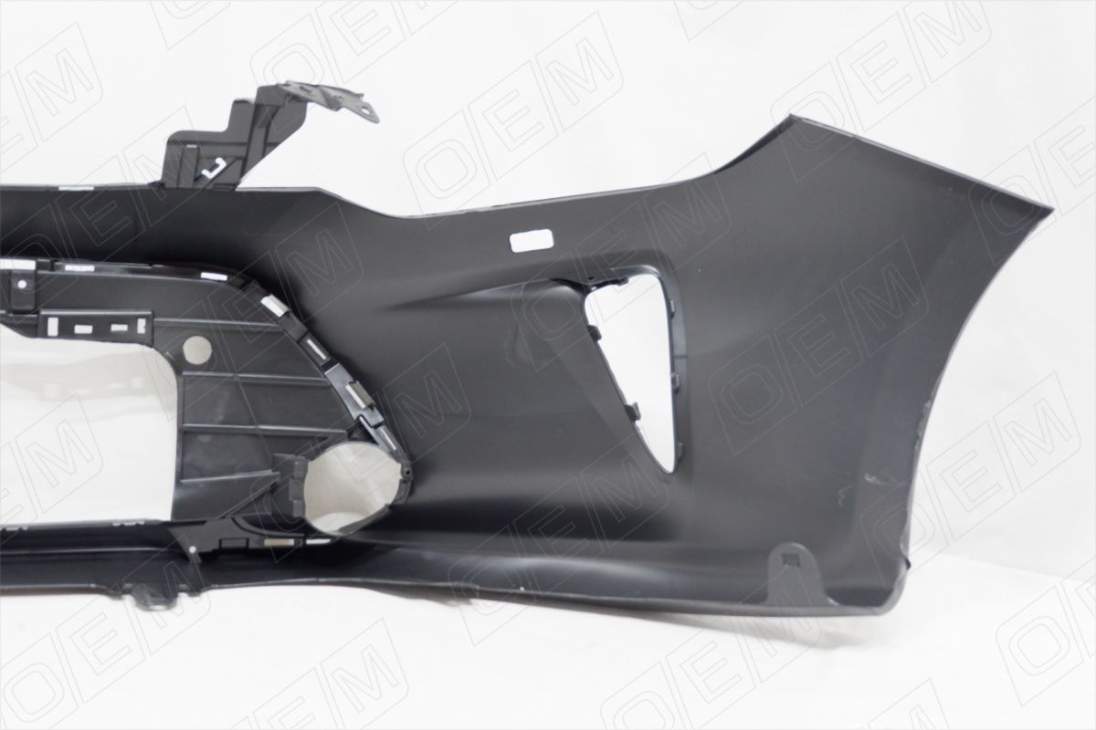 Бампер передний toyota camry xv под фароомыватели oem0526 O.E.M.