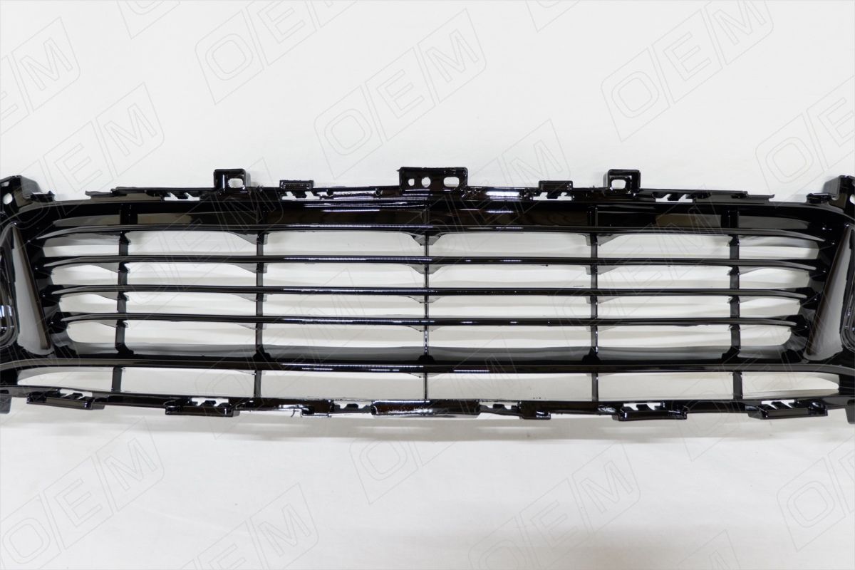 Решетка в бампер нижняя Geely Coolray Sport SX11 2019- OEM3909 O.E.M.