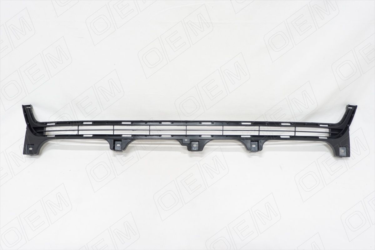 Купить Решетка в бампер нижняя Toyota Land Cruiser Prado 150 2013-2017  oem3963 O.E.M. | цена в интернет-магазине Автопитер