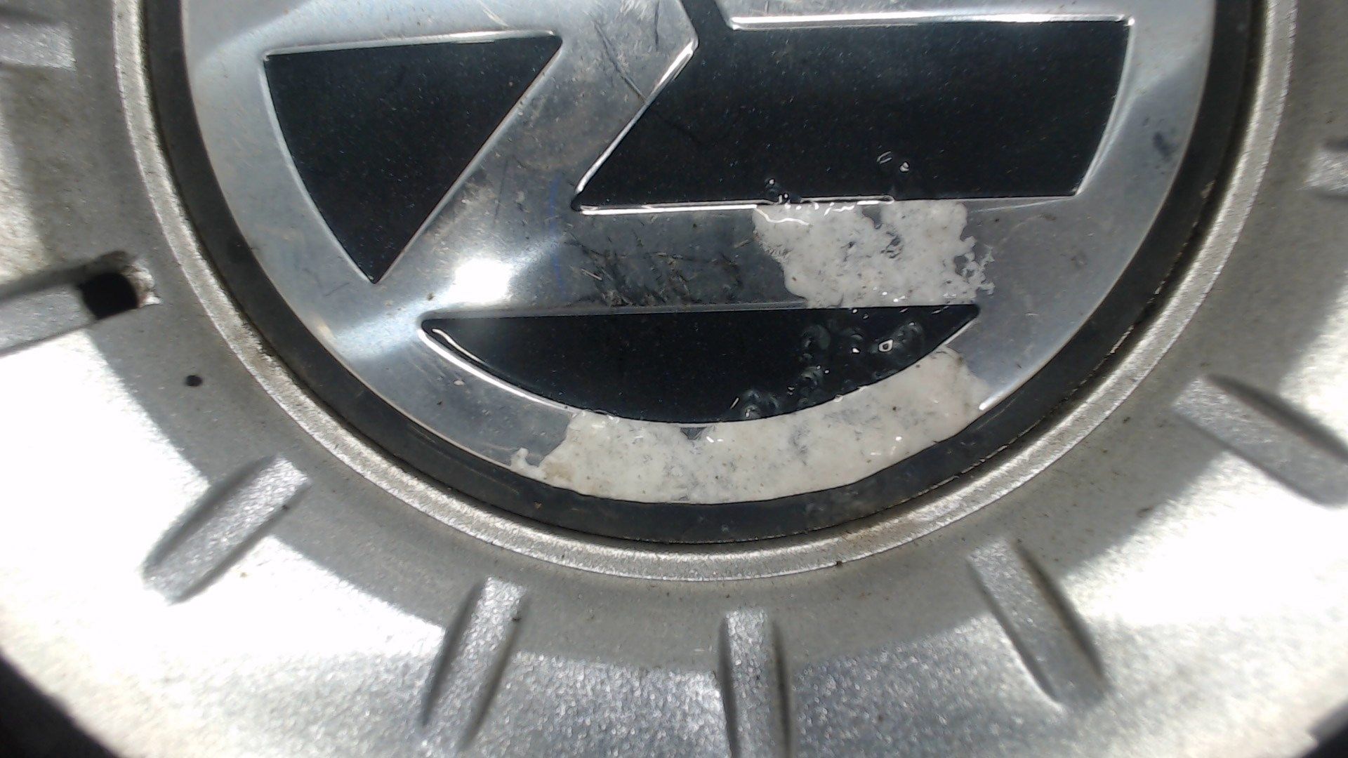 Б/У ориг. 6K0601149L Колпачок литого диска Volkswagen Polo 2001-2005, дефект покрытия by3c7653449 Б/У запчасти