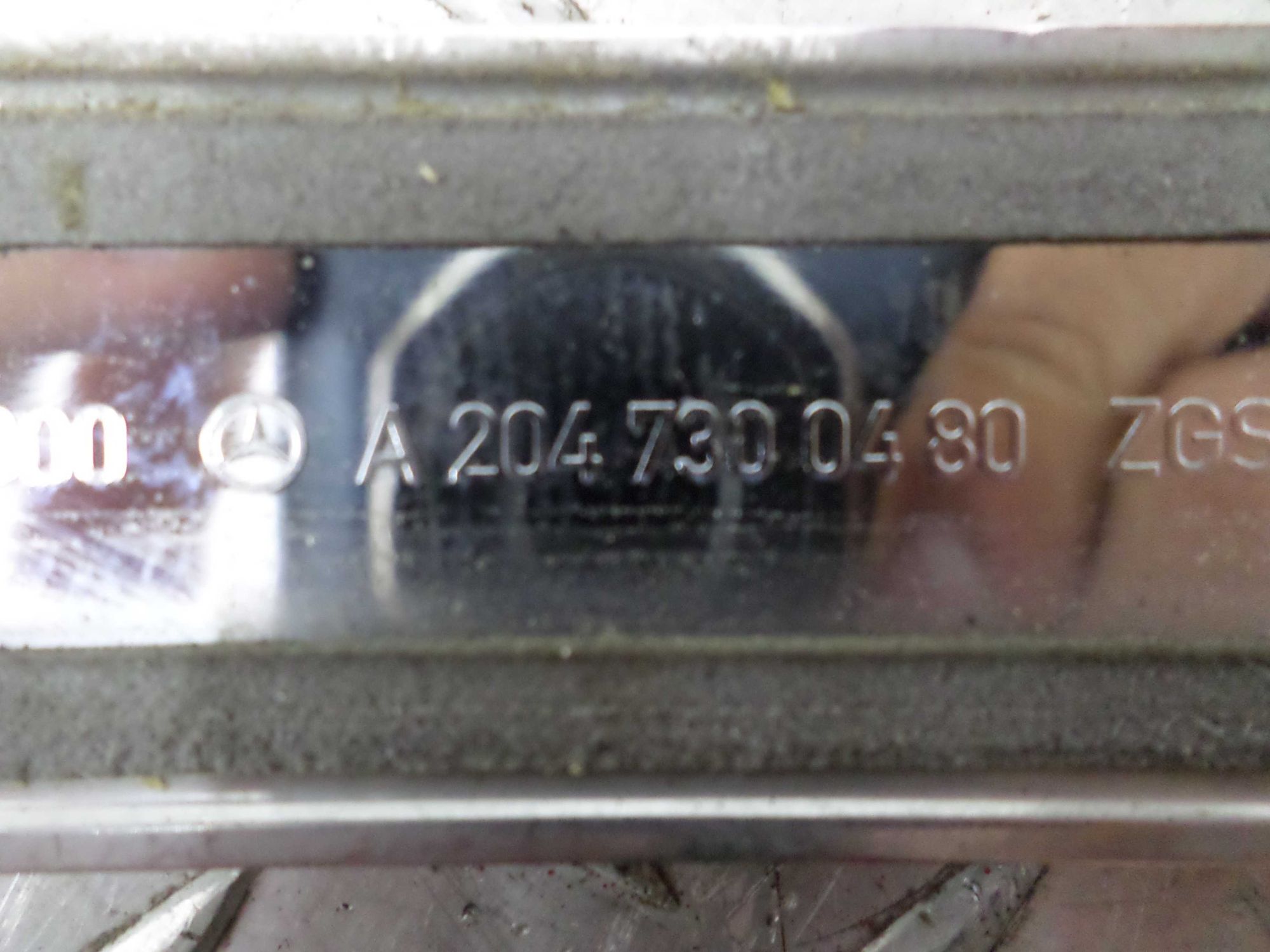 Б/У ориг. 2047300480 Молдинг двери Mercedes GLK X204 2012-2015, задней правой by3c90110426 Б/У запчасти