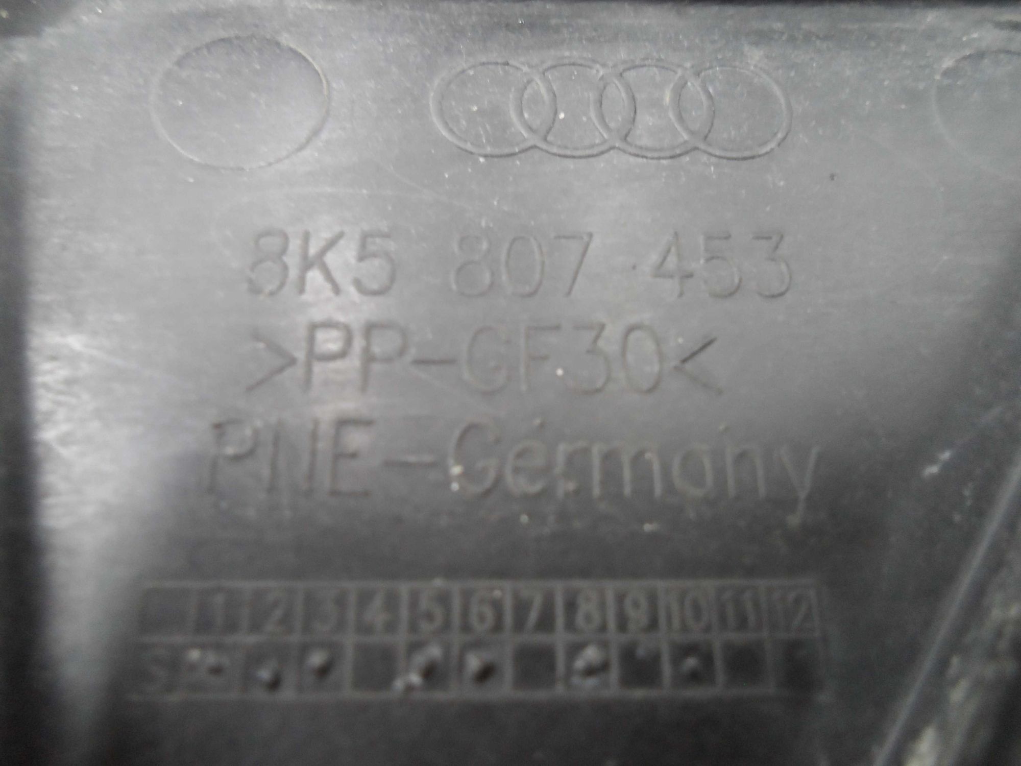 Б/У ориг. 8K5807453 Кронштейн бампера Audi A4 (B8) 2007-2011, левый by3c90187763 Б/У запчасти