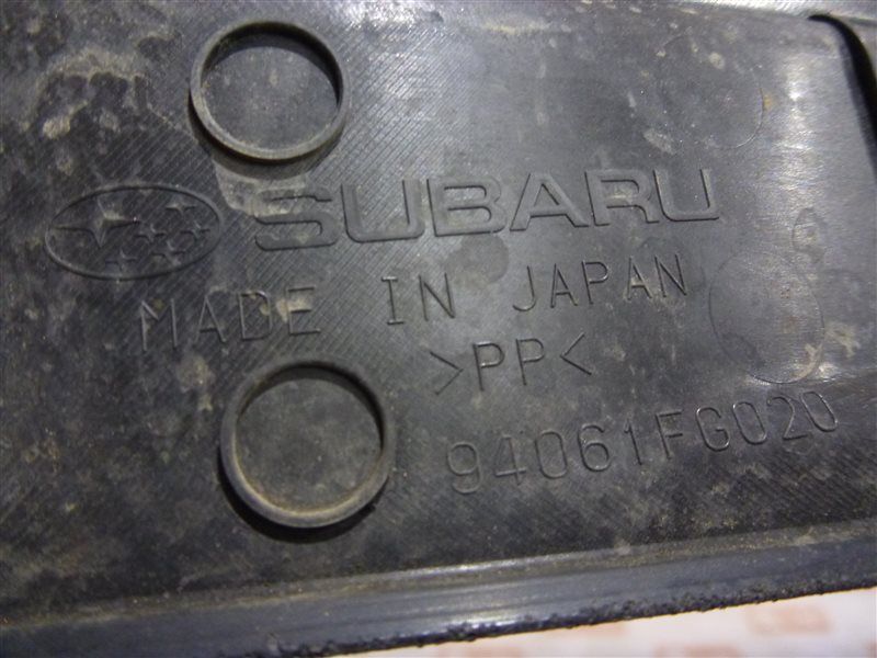 Б/У 94061FG020, Subaru, накладка на порог Subaru Forester  Задн. Прав.. BU3A72422 Б/У запчасти