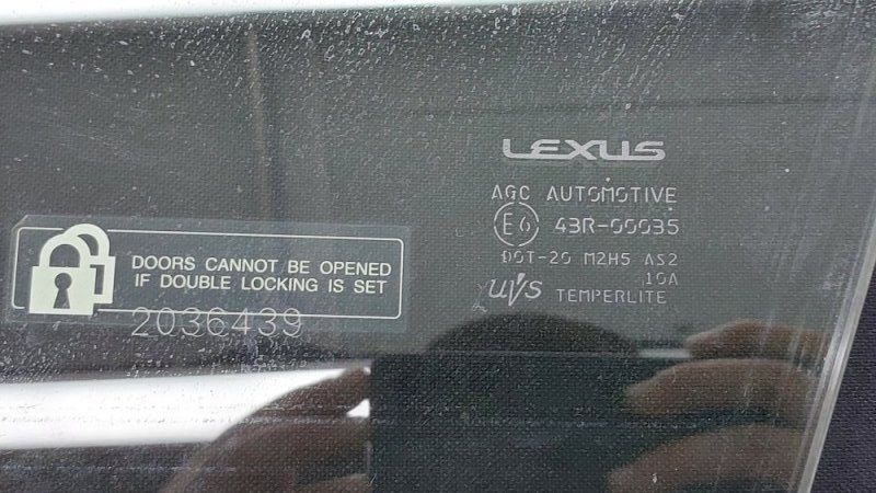 Б/У 6810278010 Стекло двери Lexus NX300H 2015 Z10 2ARFXE  Перед. Лев.  Состояние отличное, оригинал. BY5A62664 Б/У запчасти