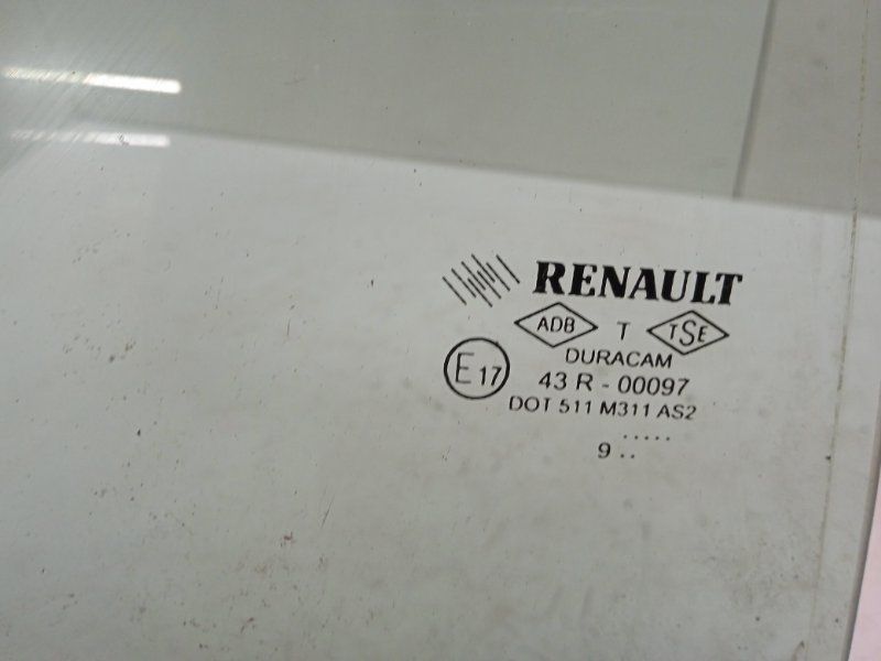 Б/У 8200492813 Стекло двери задней правой Renault Megane 2009 2, LM05, LM1A, LM2Y 1.6 by7c209519 Б/У запчасти