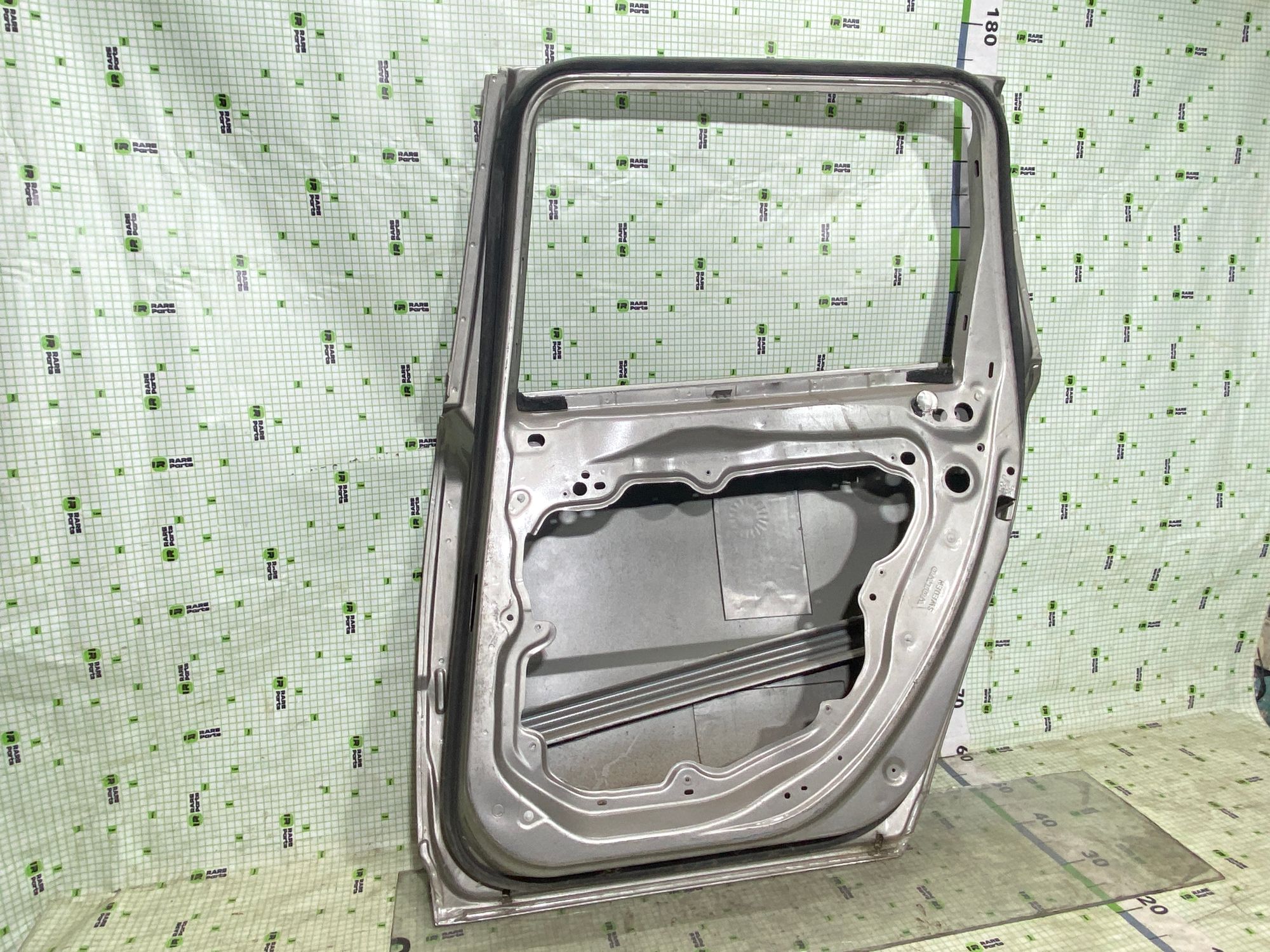 Б/У 32228897, Дверь задняя правая для Volvo XC70,произв.VOLVO by8f2114560 Б/У запчасти