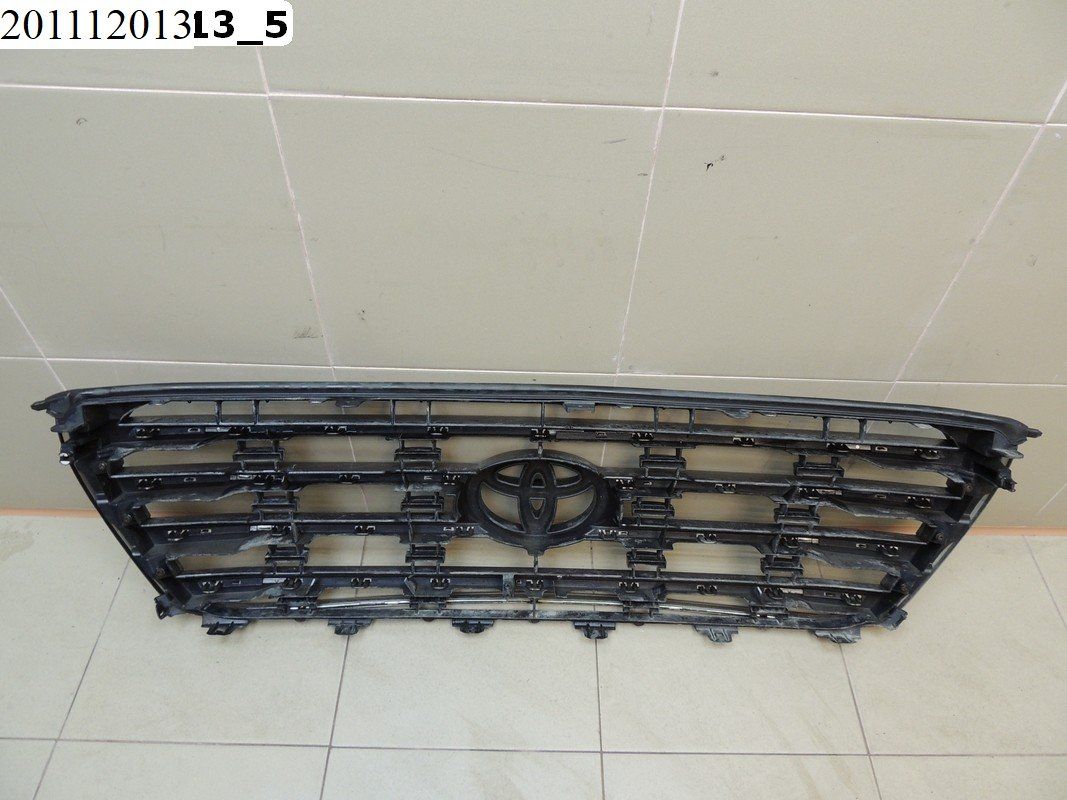 Б/У 5310160580 Решетка радиатора Toyota Land Cruiser (200) 2008- BY6201112013 Б/У запчасти