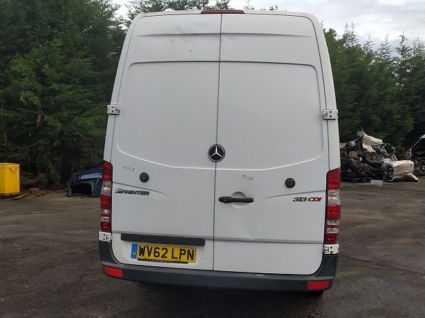 Б/У A2205400045 Датчик уровня омывающей жидкости Mercedes Sprinter 2 (W906) (2006-2016)  Проверочный bu6a1919910 Б/У запчасти