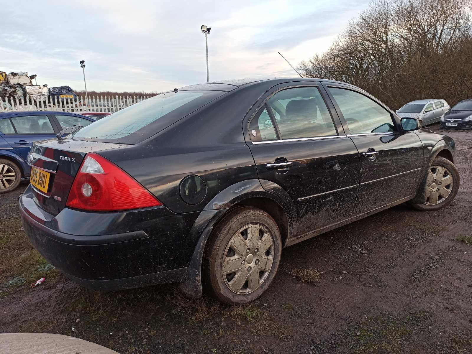 Б/У 1455558 Накладка декоративная (молдинг) передней правой двери Mondeo 3 (2000-2007) потертость, с BY9A624328 Б/У запчасти