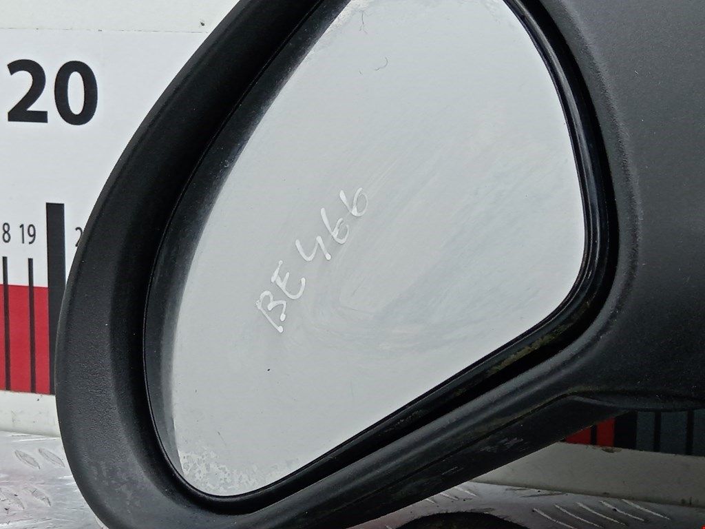 Б/У 8149ZG Зеркало боковое левое Peugeot 207 (2006-2014) Европа.ю электро, 5/2 контакта, с повторите bu6a1981795 Б/У запчасти