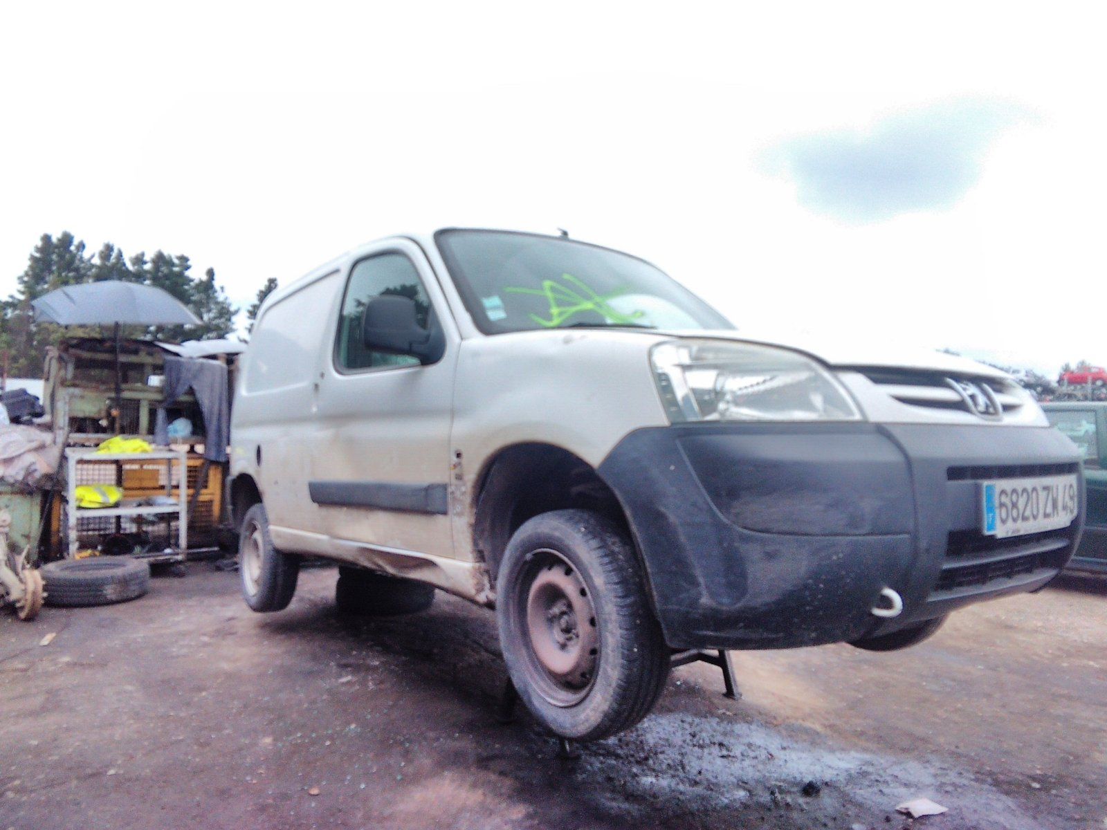 Б/У 9136J4 Замок двери передней правой Peugeot Partner 1 (1996-2008)  Проверочный срок устанавливает bu6a1020079 Б/У запча�сти