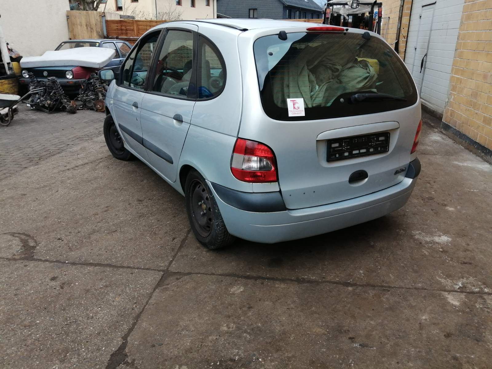 Б/У 7700827599 Замок крышки багажника Renault Scenic 1 (1996-2003) bu6a1661204 Б/У запчасти