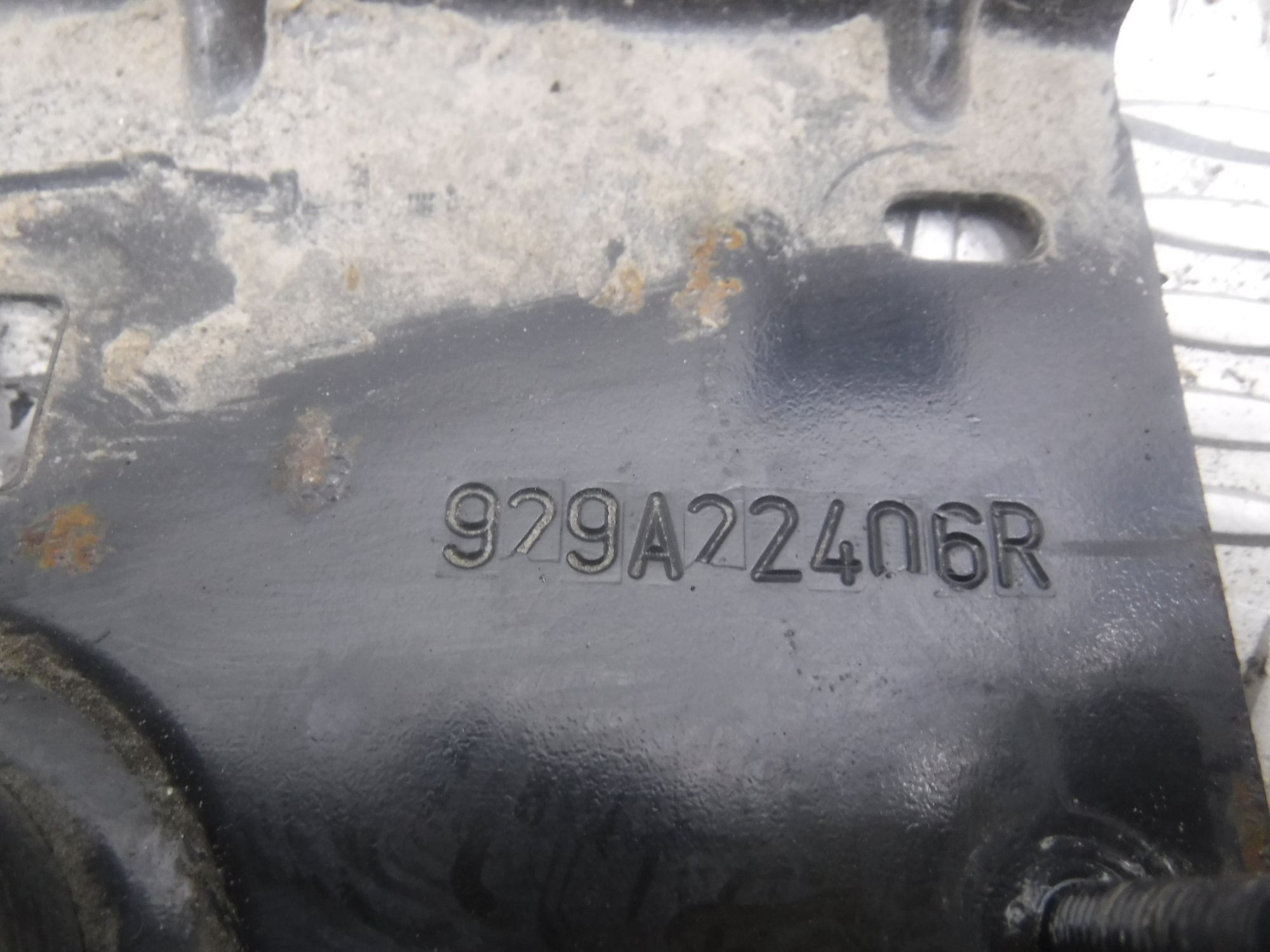 Б/У 929A22406R Кронштейн Renault Duster 2010-2021
OEM 929A22406R 
Оригинал by5h697340 Б/У запчасти