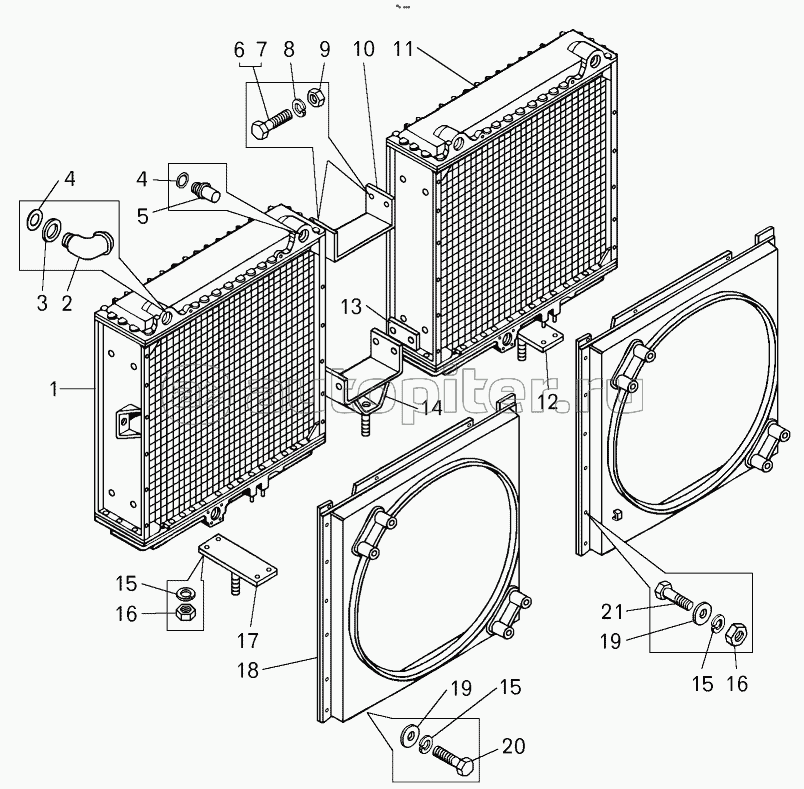 Блок радиаторов на самосвале БелАЗ-7540D (7540D-1300008);Set of radiators of dump truck BELAZ-7540D